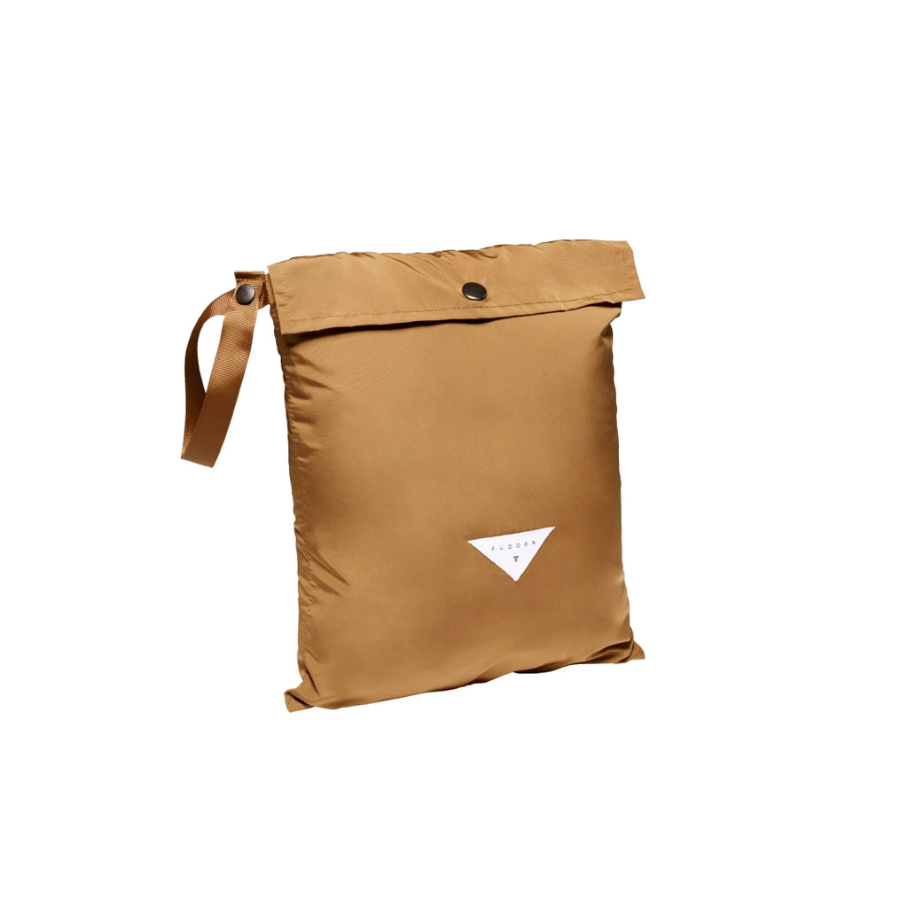 Capuche Fudoon noir camel amovible